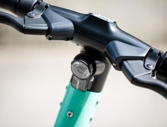 Cykel eller el-løbehjul som transportmiddel: Hvad skal jeg vælge?